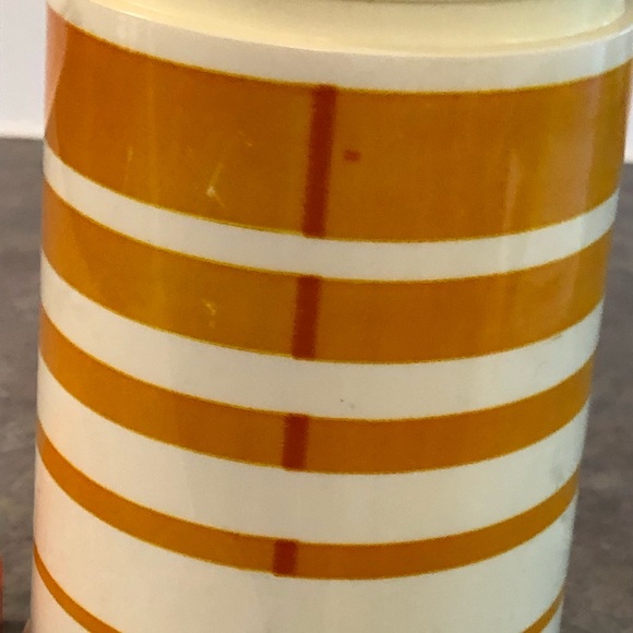 70's Large Thermos Beverage Container - Hot/Cold Storage - RV - Camping - Picture 7 of 10